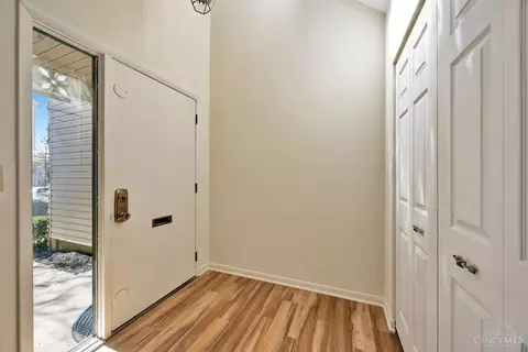 7270 Galbraith Rd, Cincinnati, OH 45243 photo 33