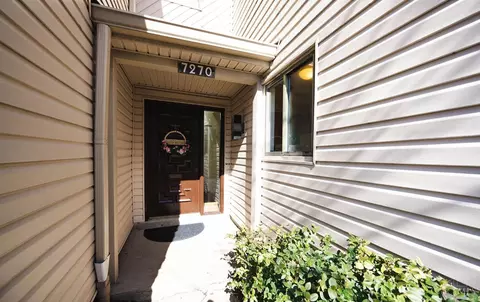 7270 Galbraith Rd, Cincinnati, OH 45243 photo 2