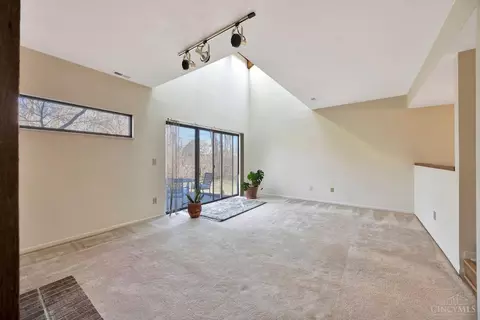 7270 Galbraith Rd, Cincinnati, OH 45243 photo 15