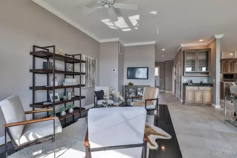 Living - 355 Oregon St, Cincinnati, OH 45202 photo 5 of 6