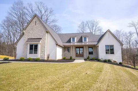 21 Paxton Ct, Loveland, OH 45140
