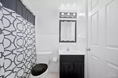 9288 Ranchill Dr, Cincinnati, OH 45231 photo 29