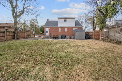 9288 Ranchill Dr, Cincinnati, OH 45231 photo 35