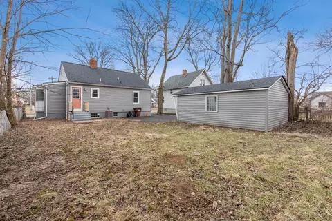 Exterior - 4410 Galbraith Rd, Cincinnati, OH 45236 photo 7 of 8