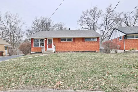 8089 Peacock Dr, Colerain Twp, OH 45239