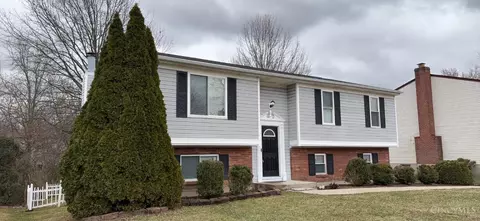 11478 Oxfordshire Ln, Forest Park, OH 45240