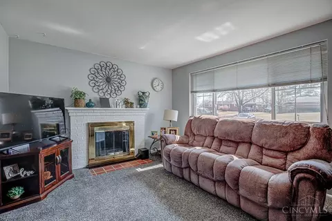 994 Joyce Dr, Batavia, OH 45103 photo 7