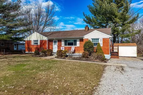 994 Joyce Dr, Batavia, OH 45103 photo 4