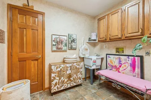 Other - 894 Surrey Rdg, Cincinnati, OH 45245 photo 6 of 9