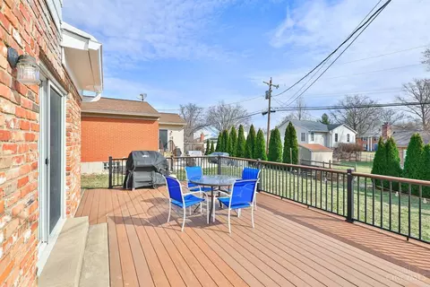 Exterior - 9488 Fallson Ct, Blue Ash, OH 45242 photo 5 of 11