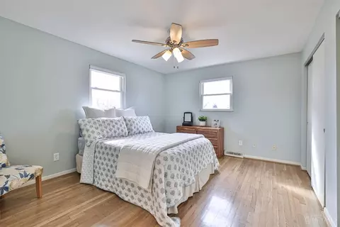Bedroom - 9488 Fallson Ct, Blue Ash, OH 45242 photo 1 of 6