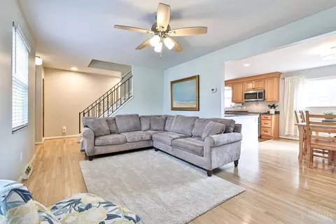 Living - 9488 Fallson Ct, Blue Ash, OH 45242 photo 2 of 3