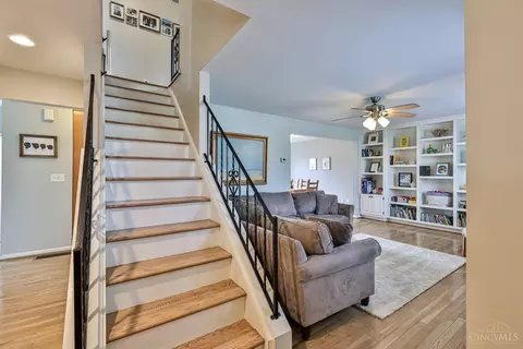 Entry Way - 9488 Fallson Ct, Blue Ash, OH 45242 photo 1 of 3