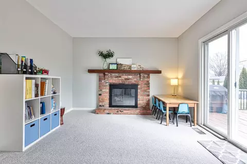 Living - 9488 Fallson Ct, Blue Ash, OH 45242 photo 3 of 3