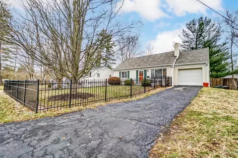 1397 Washington Cir, Cincinnati, OH 45255