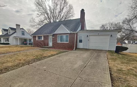 57 Dover Pl, Hamilton, OH 45013