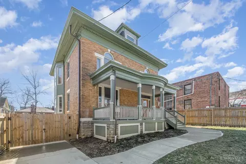 Exterior - 917 Rogers Pl, Cincinnati, OH 45206 photo 2 of 6