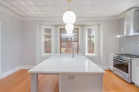 Kitchen - 917 Rogers Pl, Cincinnati, OH 45206 photo 4 of 4