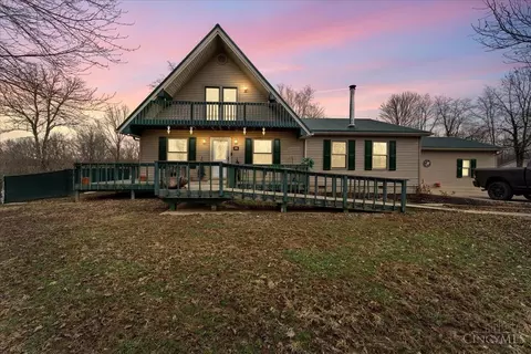 3296 St Rt 131, Fayetteville, OH 45118