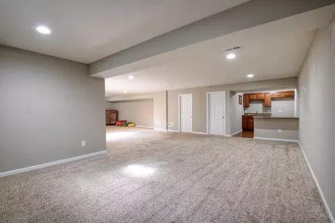 824 Hocking Meadow Cir, Monroe, OH 45050 photo 27