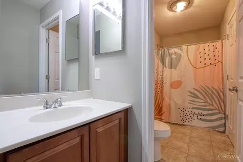824 Hocking Meadow Cir, Monroe, OH 45050 photo 20