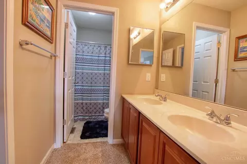 824 Hocking Meadow Cir, Monroe, OH 45050 photo 17