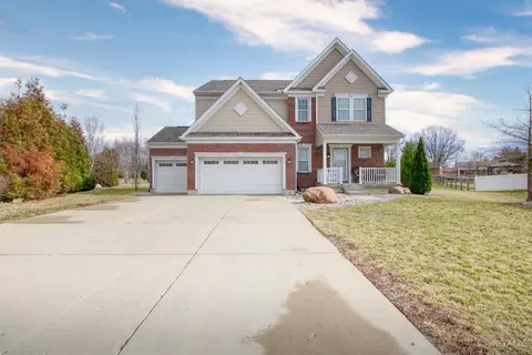 824 Hocking Meadow Cir, Monroe, OH 45050