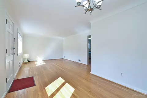 612 Marview Ter, Cincinnati, OH 45231 photo 8