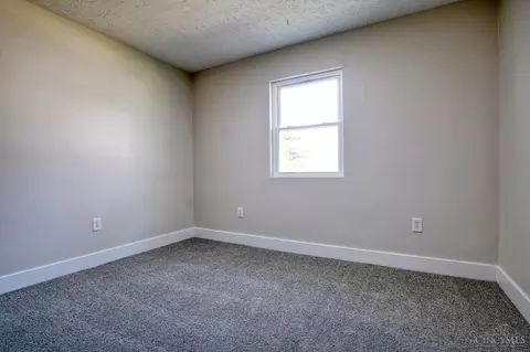 Bedroom - 325 Ellis Rd, Mount Orab, OH 45154 photo 3 of 4