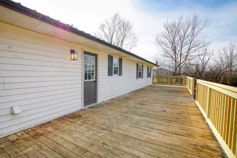 Exterior - 325 Ellis Rd, Mount Orab, OH 45154 photo 2 of 4