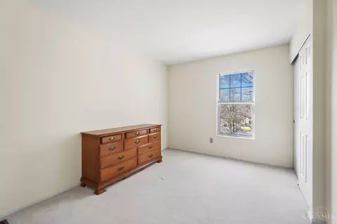 Undisclosed, Cincinnati, OH 45255 photo 49