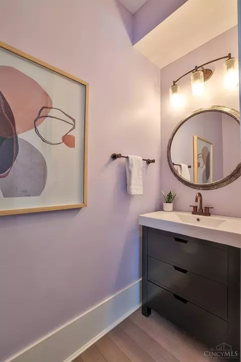 Bath - 1335 Pendleton St, Cincinnati, OH 45202 photo 3 of 8
