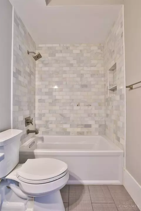 Bath - 1335 Pendleton St, Cincinnati, OH 45202 photo 8 of 8