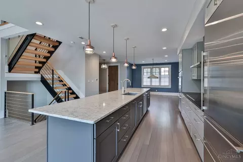 Kitchen - 1335 Pendleton St, Cincinnati, OH 45202 photo 7 of 9