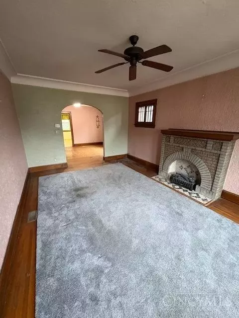 7015 Bramble Ave, Cincinnati, OH 45227 photo 3