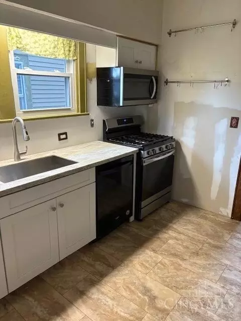 7015 Bramble Ave, Cincinnati, OH 45227 photo 12