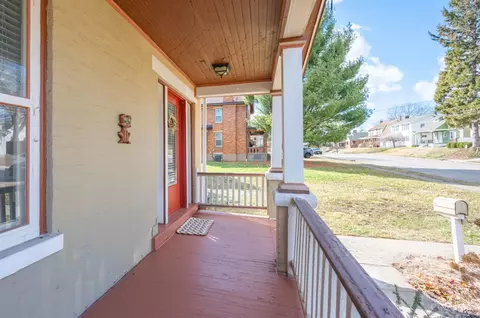 6641 Bramble Ave, Cincinnati, OH 45227 photo 3