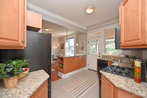 2809 Griffiths Ave, Cincinnati, OH 45208 photo 5
