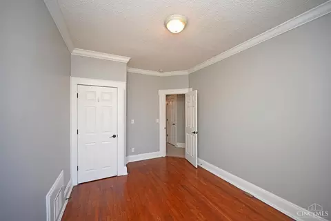 2809 Griffiths Ave, Cincinnati, OH 45208 photo 21