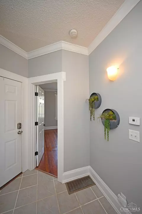 2809 Griffiths Ave, Cincinnati, OH 45208 photo 3