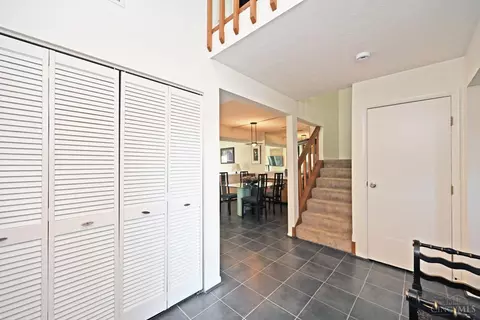 Entry Way - 7288 Galbraith Rd, Cincinnati, OH 45243 photo 1 of 1