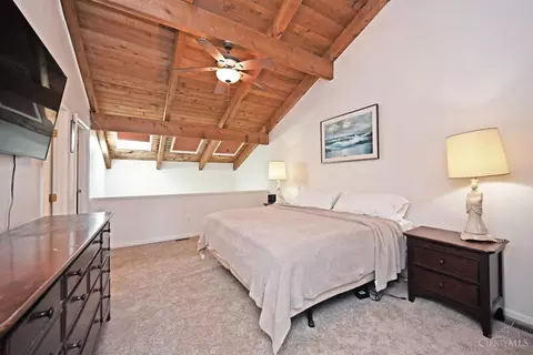 Bedroom - 7288 Galbraith Rd, Cincinnati, OH 45243 photo 1 of 3