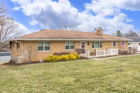 8382 Cheviot Rd, Colerain Twp, OH 45247