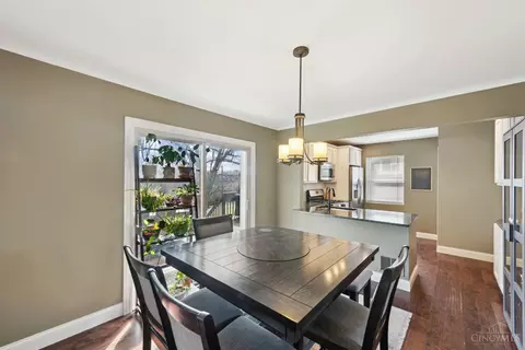 2951 Mapleleaf Ave, Cincinnati, OH 45212 photo 9