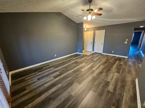 Living - 10524 West Rd, Harrison, OH 45030 photo 3 of 6