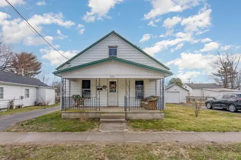 220 Fourth St, Williamsburg, OH 45176