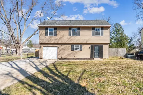 5708 Blue Spruce Dr, Milford, OH 45150