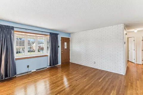 3200 Deborah Ln, Cincinnati, OH 45239 photo 7