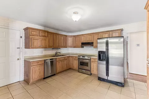 3200 Deborah Ln, Cincinnati, OH 45239 photo 9