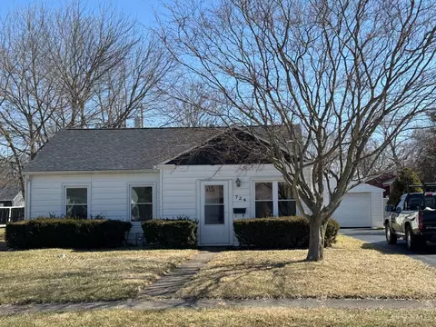 724 Norman St, Wilmington, OH 45177